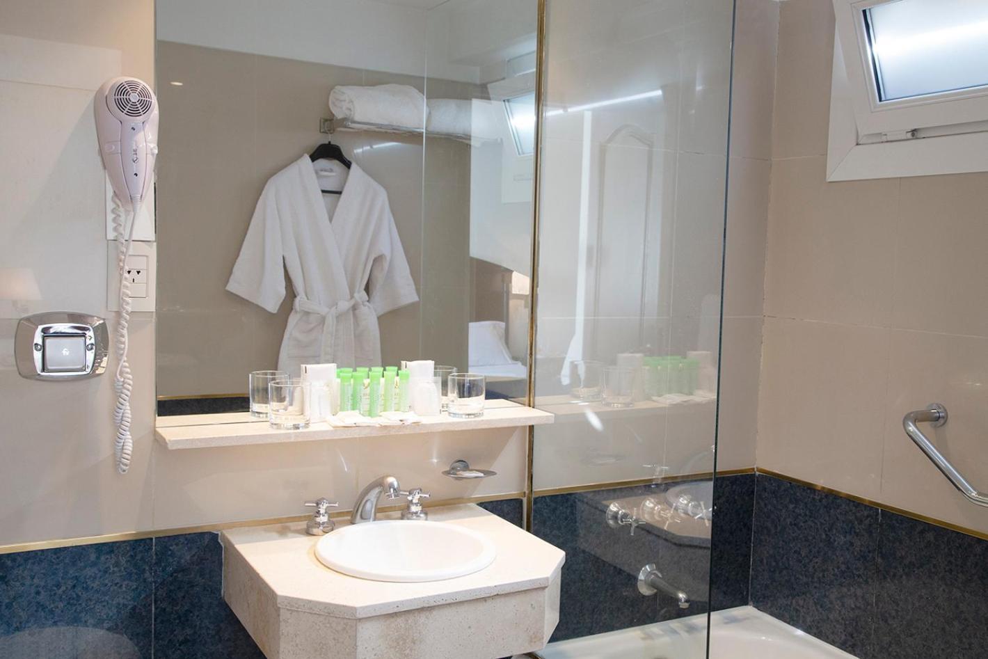 Hotel Presidente بوينس آيرس المظهر الخارجي الصورة
